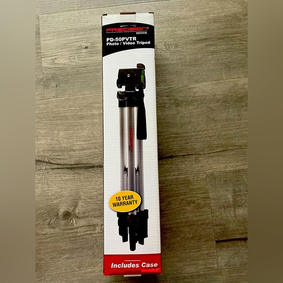 NIB     Precision PD-50PVTR photo /video tripod. - Picture 1 of 3